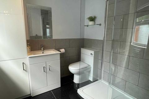 4 bedroom house share to rent, Tiverton Street, Wavertree