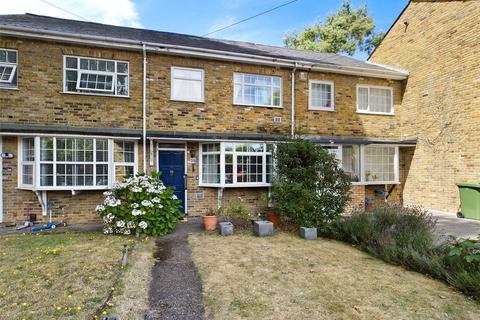 2 bedroom terraced house for sale - High Street, Stanwell, Middlesex, TW19