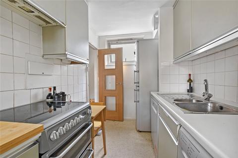 3 bedroom flat to rent, Silsoe House, 50 Park Village East, London