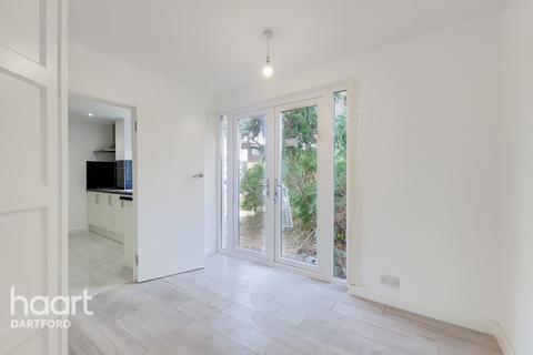 237 Maiden Lane, Crayford, Dartford, DA1 4PL