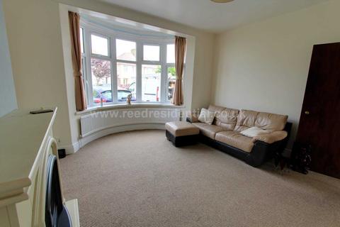 44 Caulfield Road, Shoeburyness, Southend-on-sea, SS3 9LJ