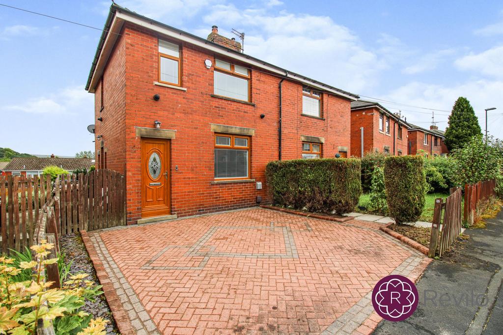 Elm Grove, Wardle, OL12 3 bed semidetached house £179,950