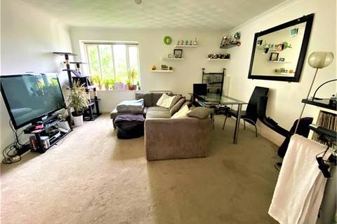 Flat 4, Vincent Lodge Benbow Drive, South Woodham Ferrers, Chelmsford, CM3 5WF