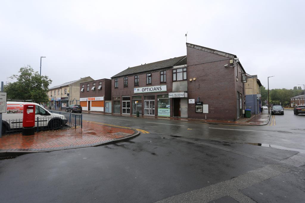 Bank Buildings, Langley High Street, Oldbury, B69 Retail property (high