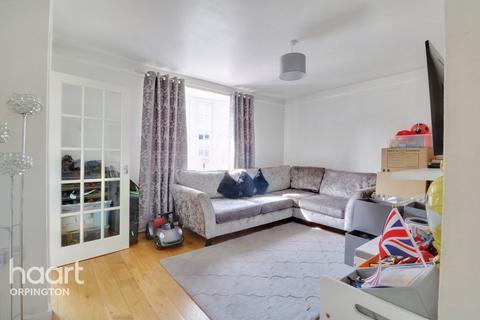 20 Whitewebbs Way, Orpington, BR5 2TJ