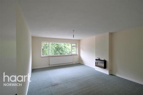 3 bedroom flat to rent, Laundry Lane, NR7