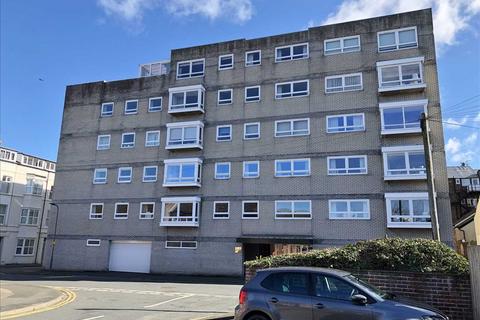 2 bedroom apartment for sale, Melville Court, Filey