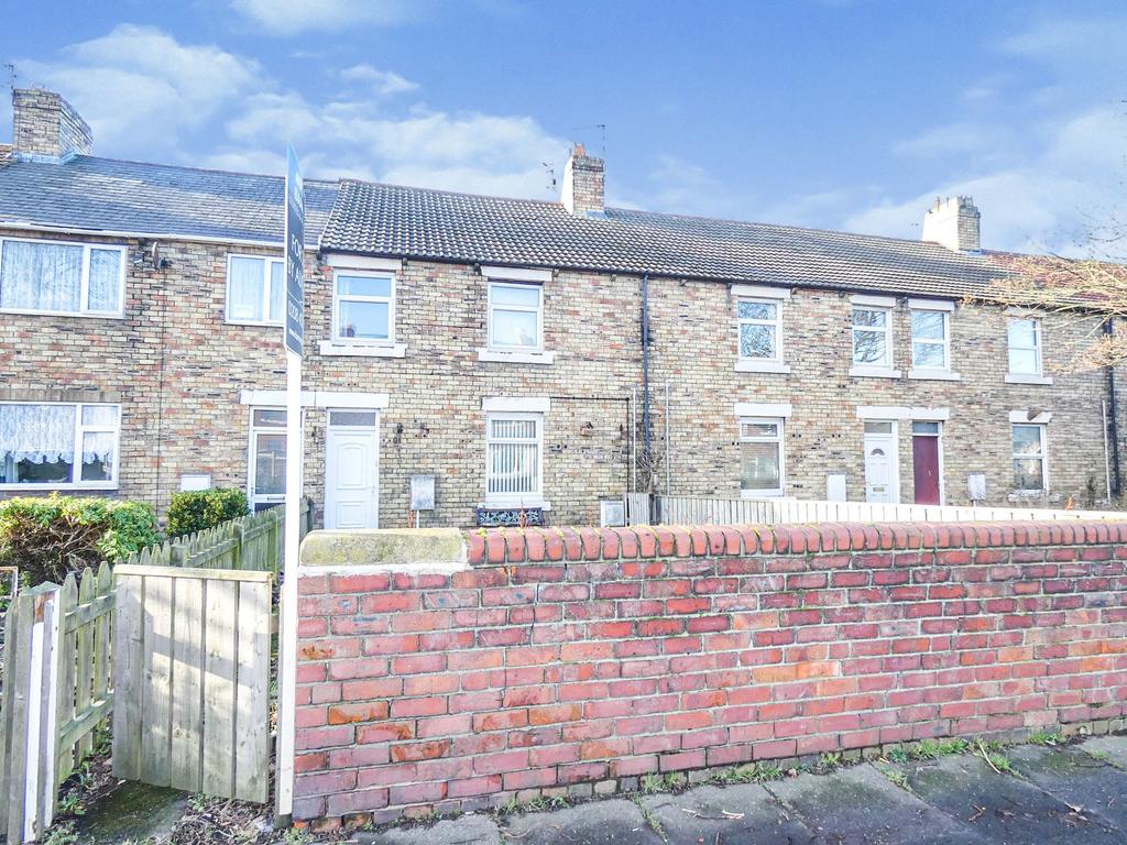 Hawthorn Road, Ashington... 1 bed terraced house £400 pcm (£92 pw)