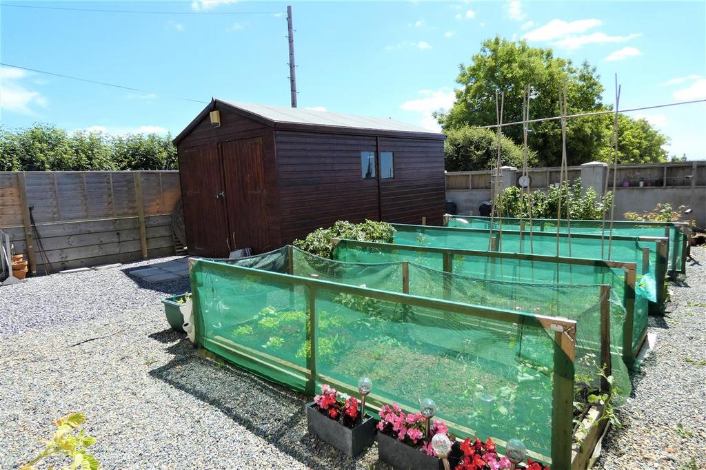 Shed/Garage