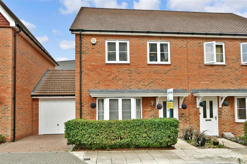 Paddock Drive, Hoo, Rochester, Kent 3 bed semidetached house for sale