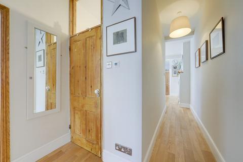 11 Theodore Road, London, SE13 6HT