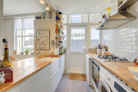 11 Theodore Road, London, SE13 6HT
