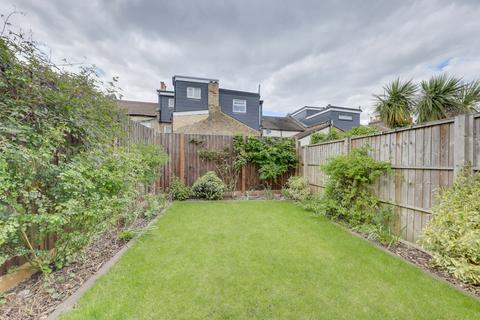 57 Brightside Road, London, SE13 6EP