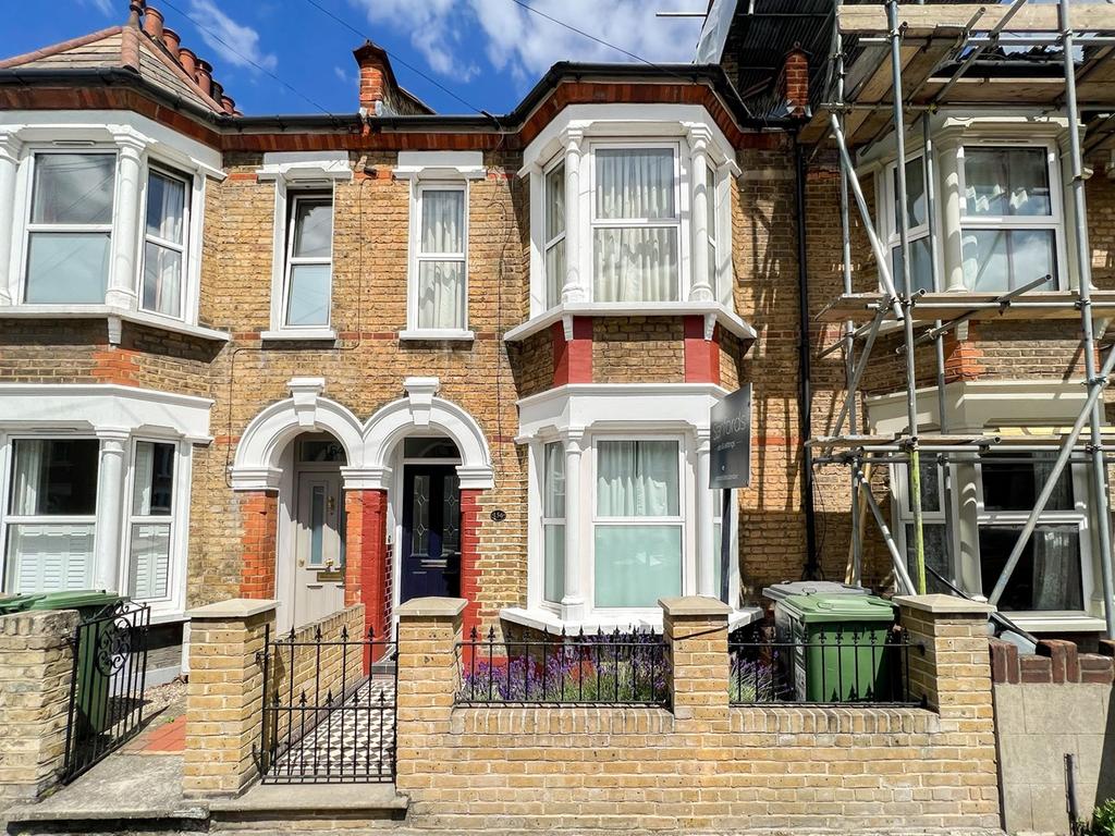 Fernbrook Road, Hither Green, London, SE13 4 bed terraced house £800,000