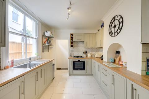 22 Mallet Road, London, SE13 6SP