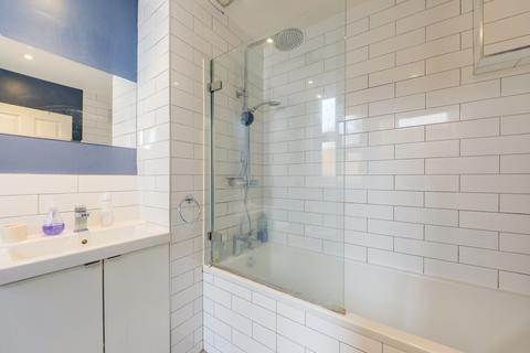22 Mallet Road, London, SE13 6SP