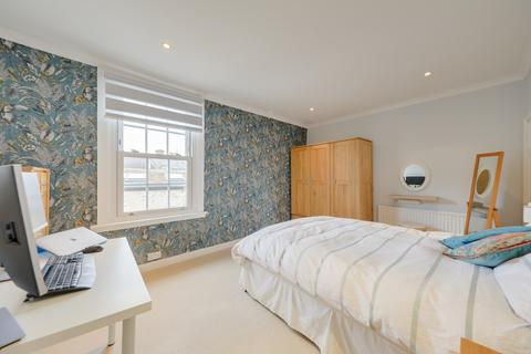 13 Brightfield Road, London, SE12 8QE