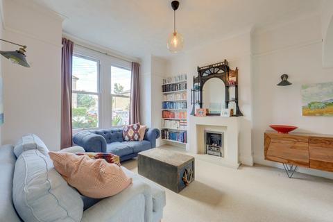 135 Mount Pleasant Road, London, SE13 6HX