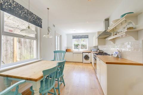 135 Mount Pleasant Road, London, SE13 6HX