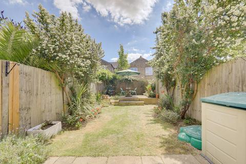 135 Mount Pleasant Road, London, SE13 6HX