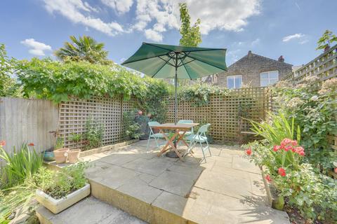 135 Mount Pleasant Road, London, SE13 6HX