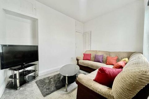 6 bedroom house share to rent, Providence Street, Plymouth