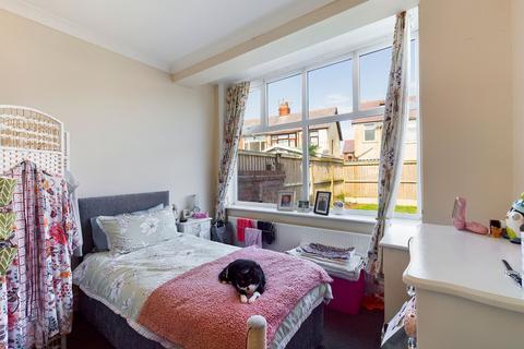1 bedroom apartment for sale, Laurel Avenue, Blackpool, FY1