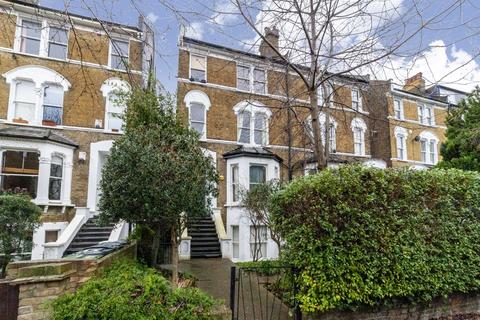 2 bedroom flat to rent, Josephine Avenue, SW2