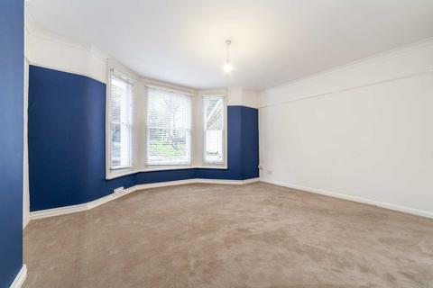 2 bedroom flat to rent, Josephine Avenue, SW2