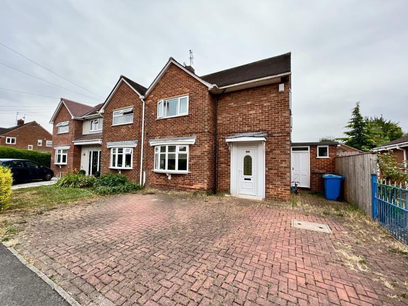 INGLETON AVENUE, HULL, HU4 6AS 3 bed semidetached house £725 pcm (£