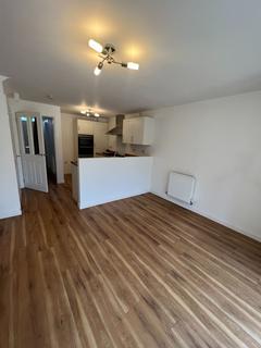 3 bedroom terraced house to rent, Gliwice Way, Doncaster