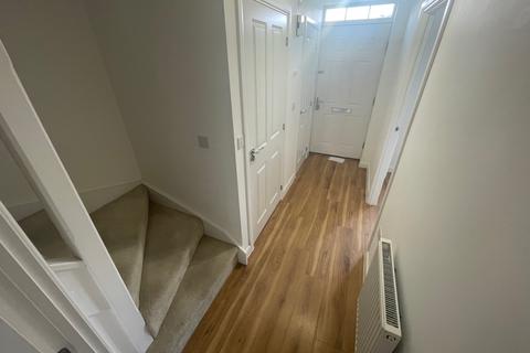 3 bedroom terraced house to rent, Gliwice Way, Doncaster