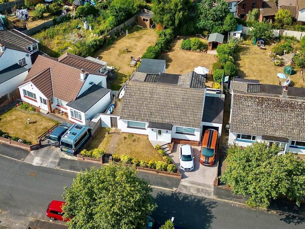 Southfield Avenue, Preston, Paignton 3 bed detached bungalow for sale