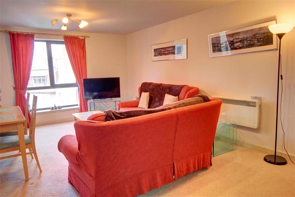 Baltic Quay, Mill Road, Gateshead... 2 bed apartment £180,000
