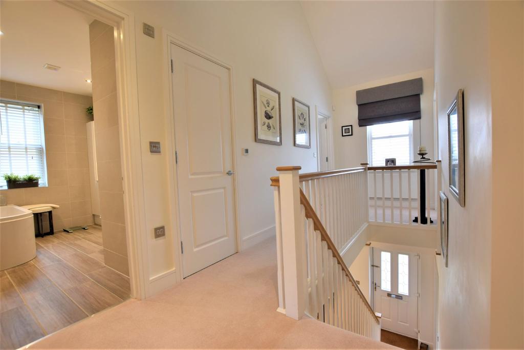 Galleried landing