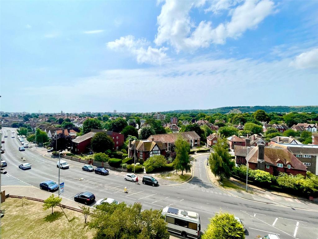 The Limes, Upperton Road, Eastbourne, East Sussex, BN21 2 bed apartment