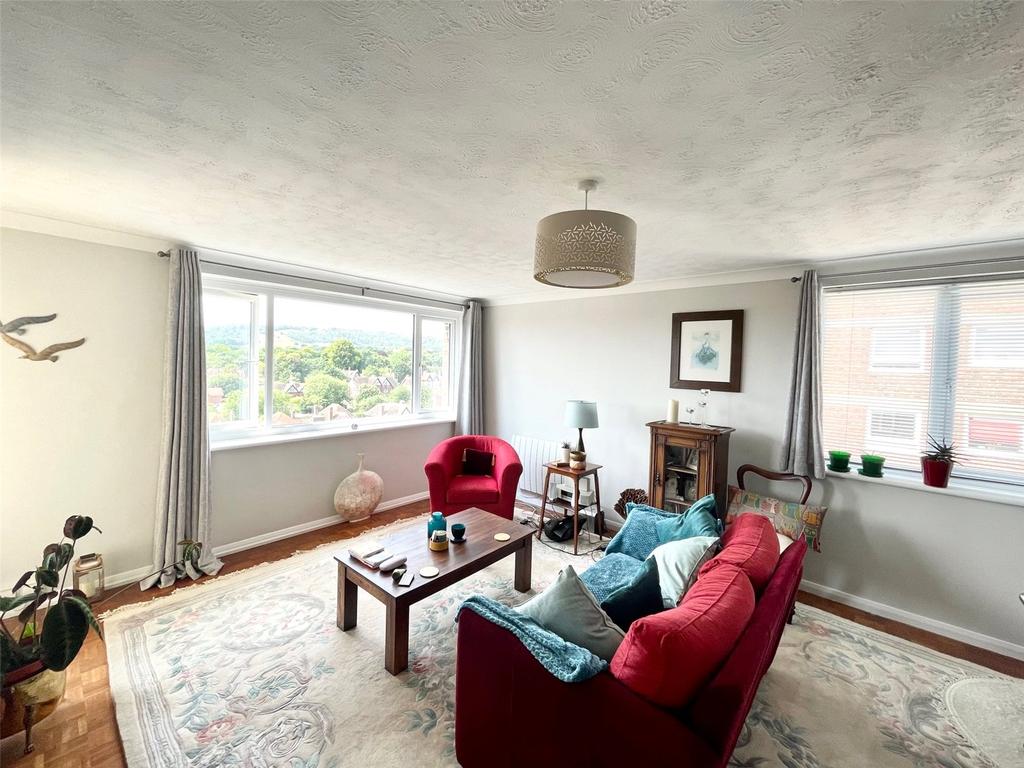 The Limes, Upperton Road, Eastbourne... 2 bed apartment £230,000