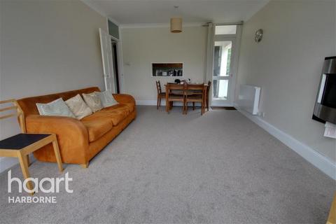 2 bedroom flat to rent, Richmond Hill Road, Egbaston