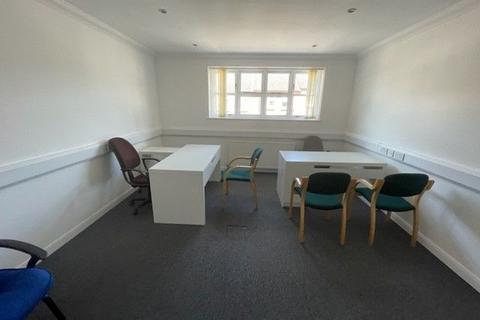 Office to rent - York House, 140 High Town Road