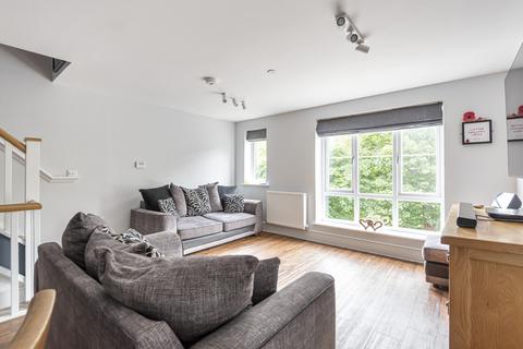18 Bowbridge Wharf, Stroud, GL5 2LD