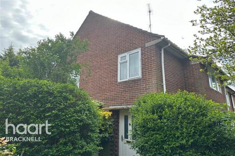 1 bedroom in a house share to rent, Hawthorn Close, RG42 1YB