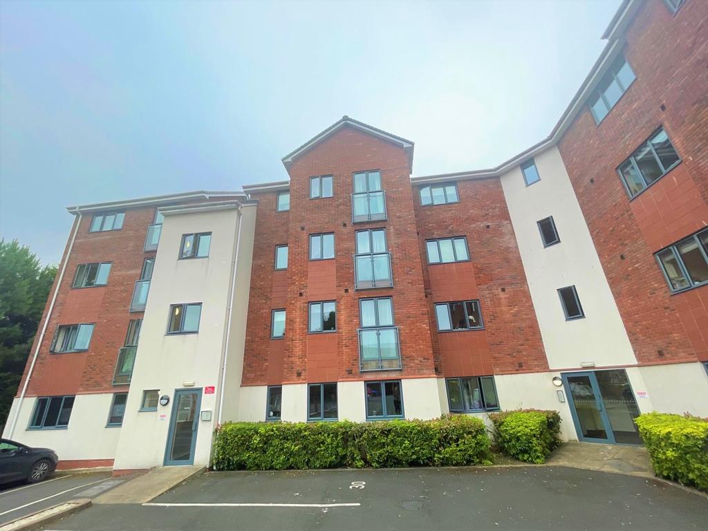 Castle Road, Kidderminster, DY11 2 bed apartment £122,500
