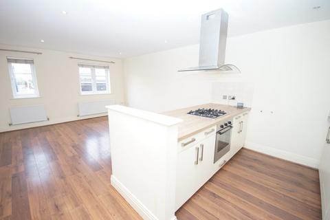 2 bedroom ground floor flat to rent, Viewpoint Court, Pinner HA5