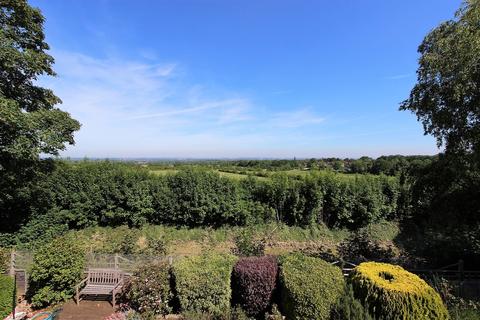 7 Cherry Close, Banstead, SM7 1LF