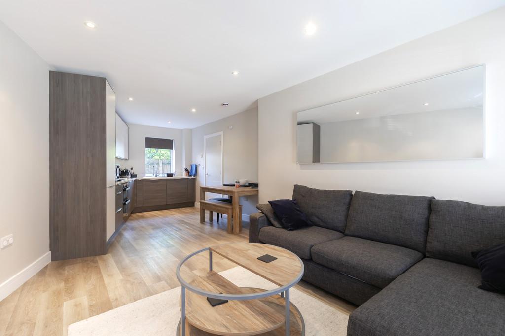 River Court, Millbrook Street... 2 bed apartment £250,000