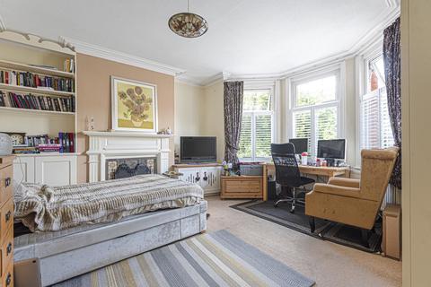 2 bedroom ground floor flat for sale - Newtown Gardens, Henley-on-Thames, RG9 1EH