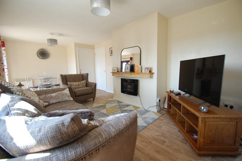 Tinkers Close, Aldborough 3 bed terraced house for sale £230,000