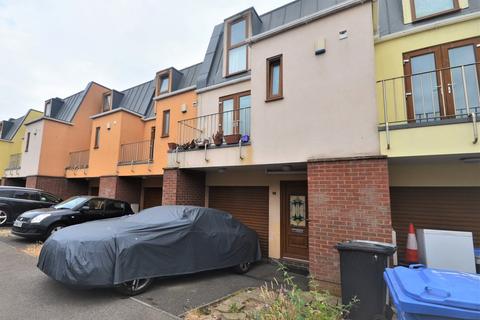12 Cornwall Road, Kettering, NN16 8PD