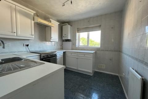 2 bedroom apartment to rent, Eagle Close, Waltham Abbey
