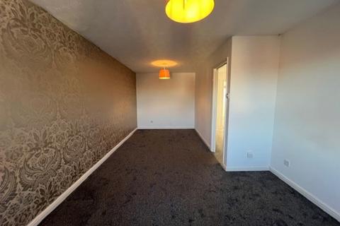 2 bedroom apartment to rent, Eagle Close, Waltham Abbey